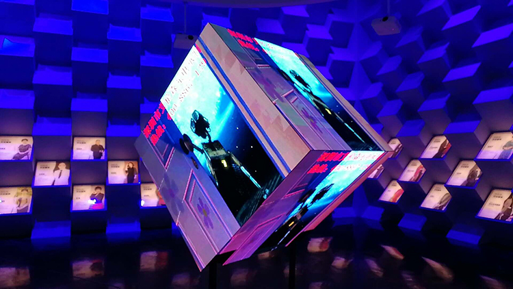 LED itxura irregularreko pantailek argiztapen partziala onartzen al dezakete?